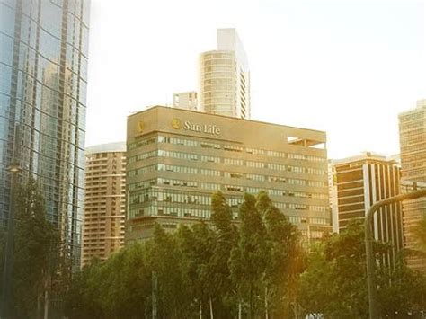 sun life bgc address